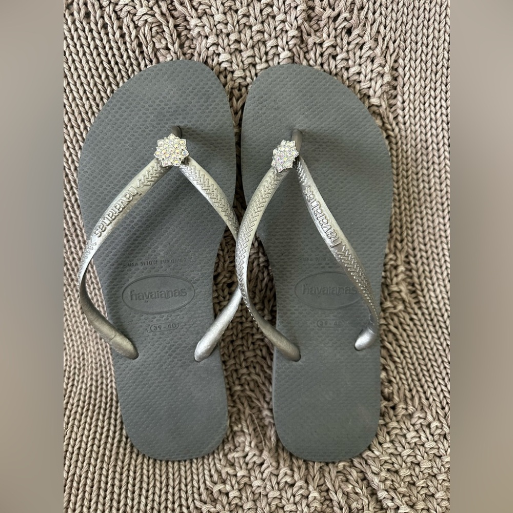 Havaianas NWT w/Crystal bling